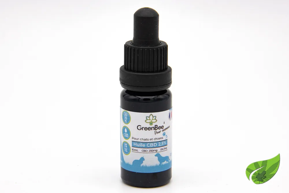 HUILE CBD CHIENS ET CHATS GREENBEE 10ML